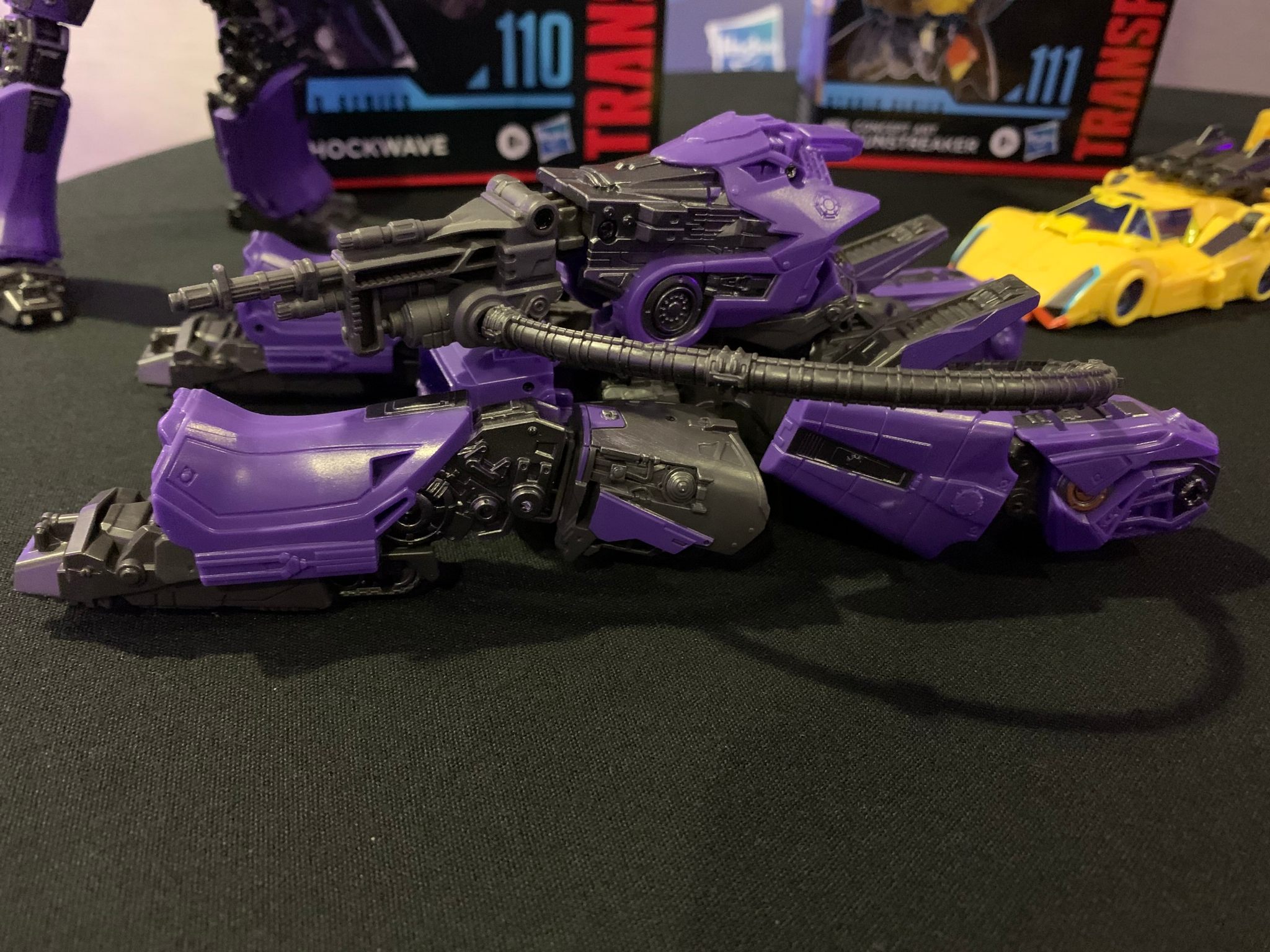 Transformers Wondercon_2024_12