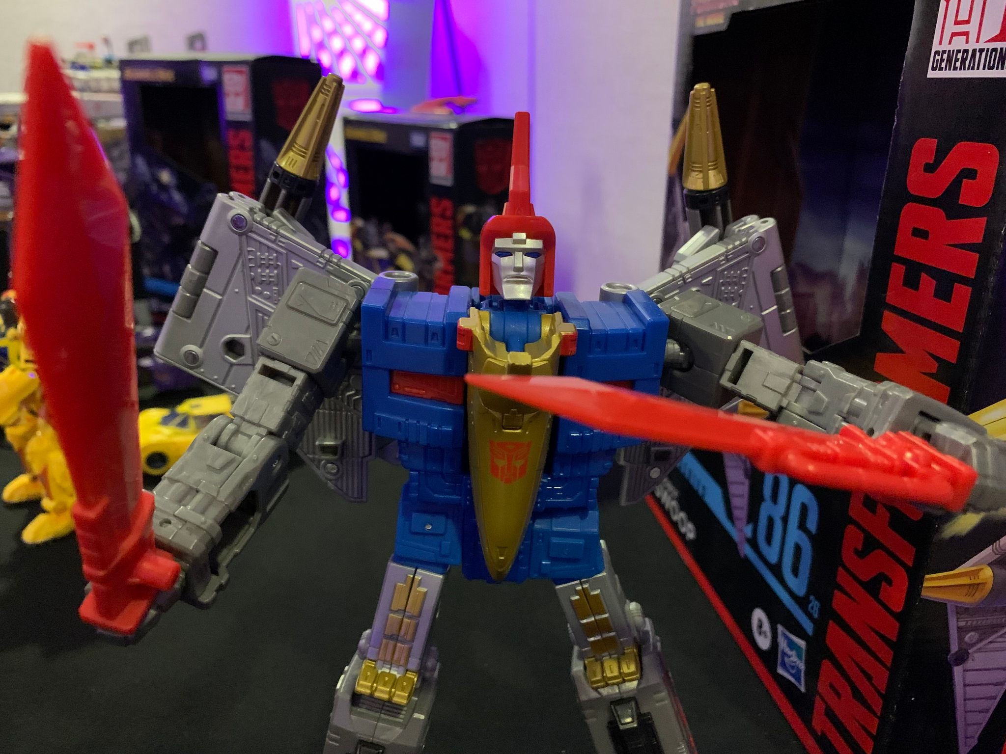 Transformers Wondercon_2024_25