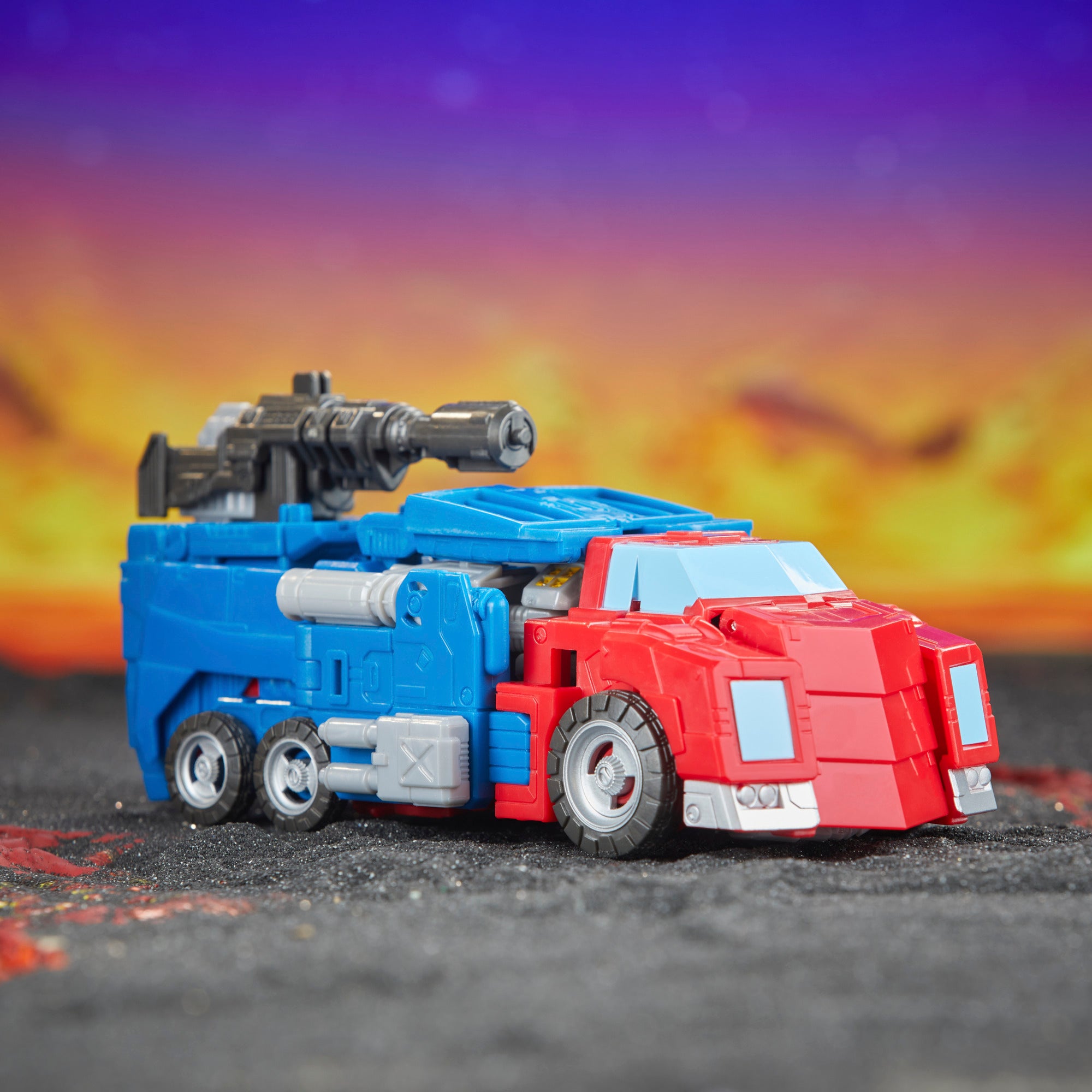 Hasbro OP Gun Mode SDCC 2024_05
