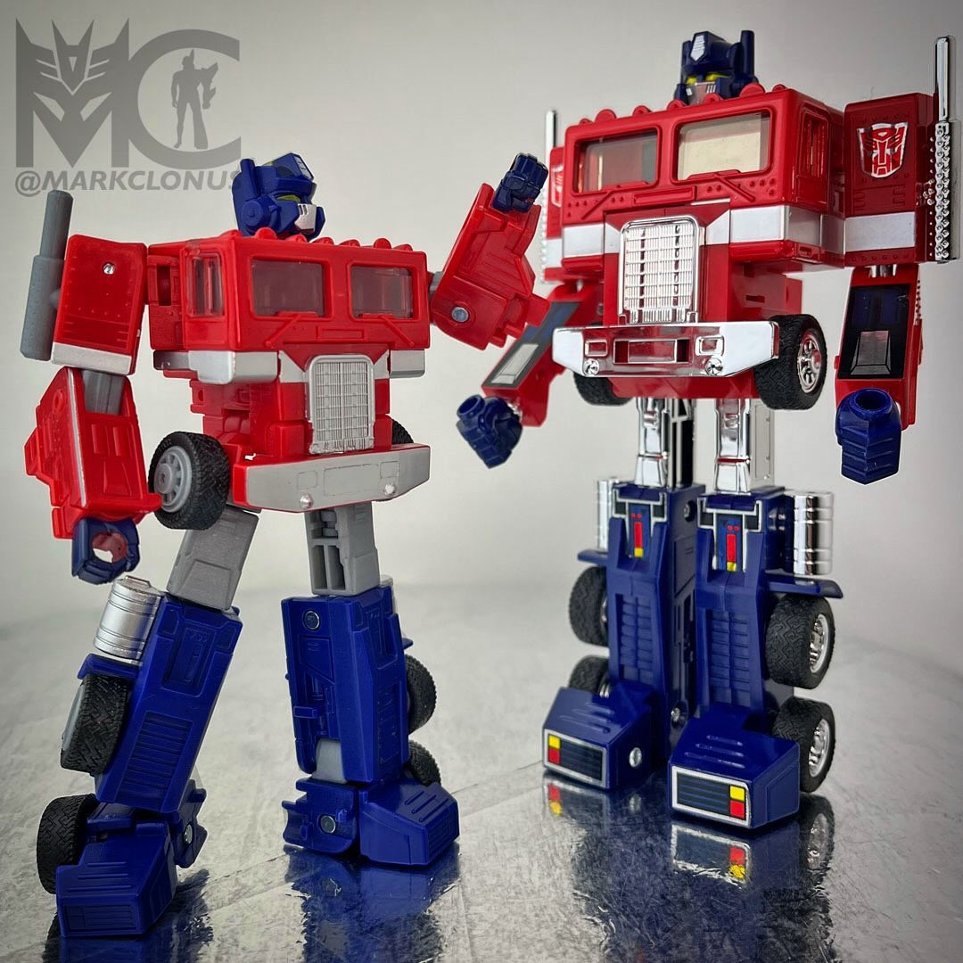 Legacy United Optimus Prime G1 Comparação_08