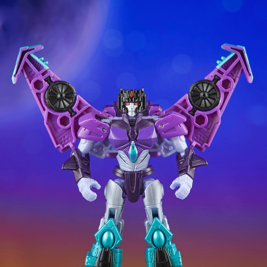 Transformers Legacy Slipstream_03