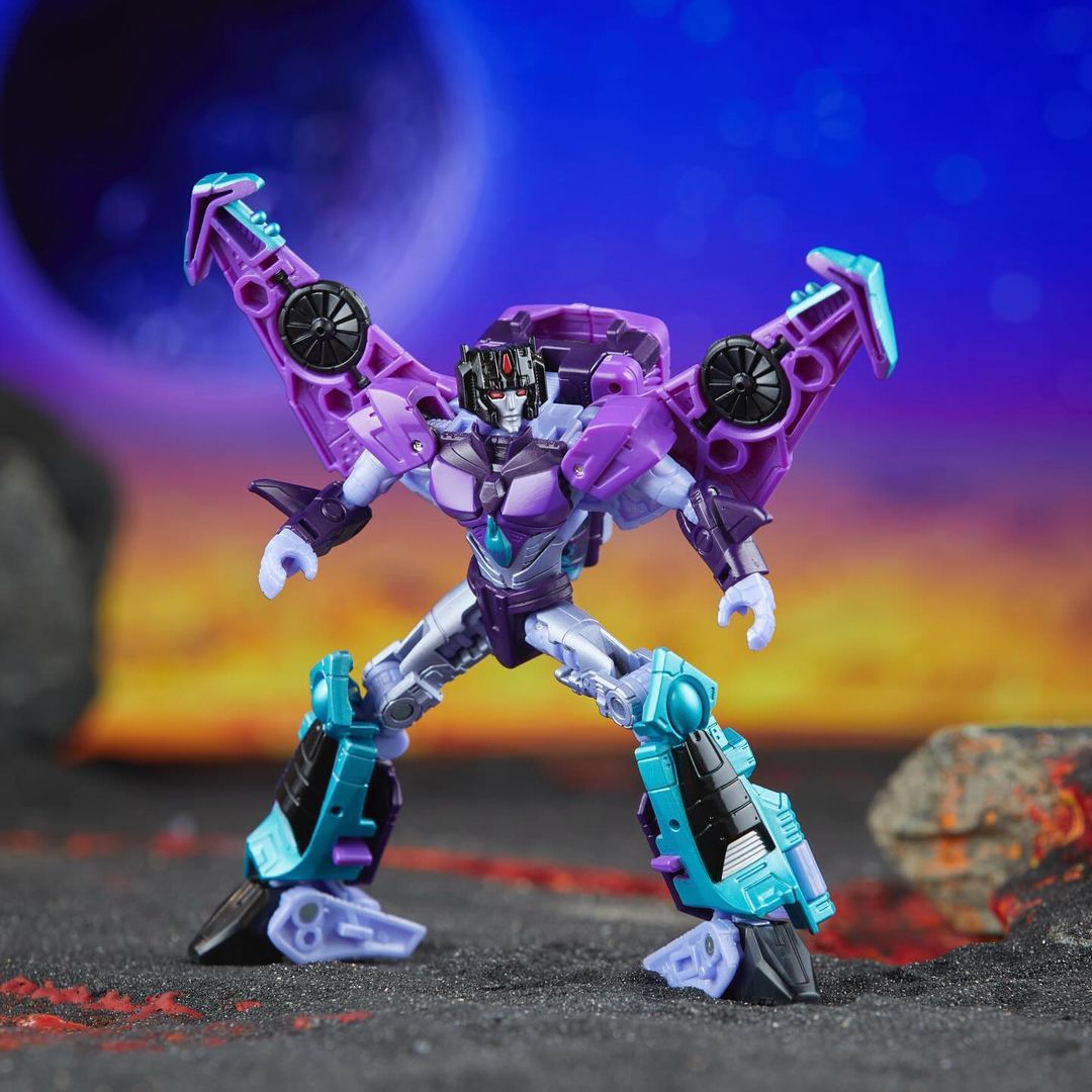 Transformers Legacy Slipstream_04