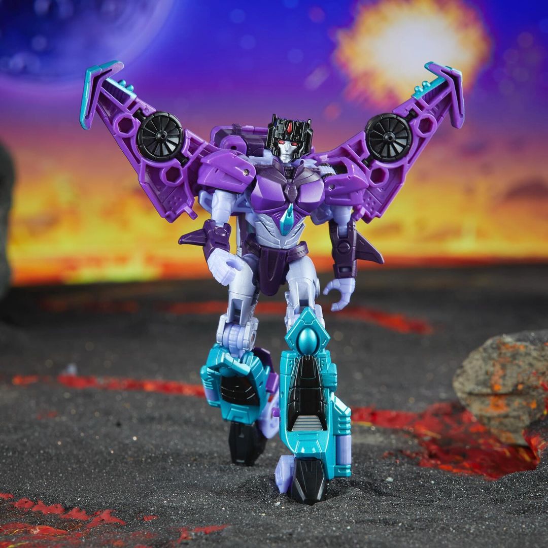 Transformers Legacy Slipstream_05