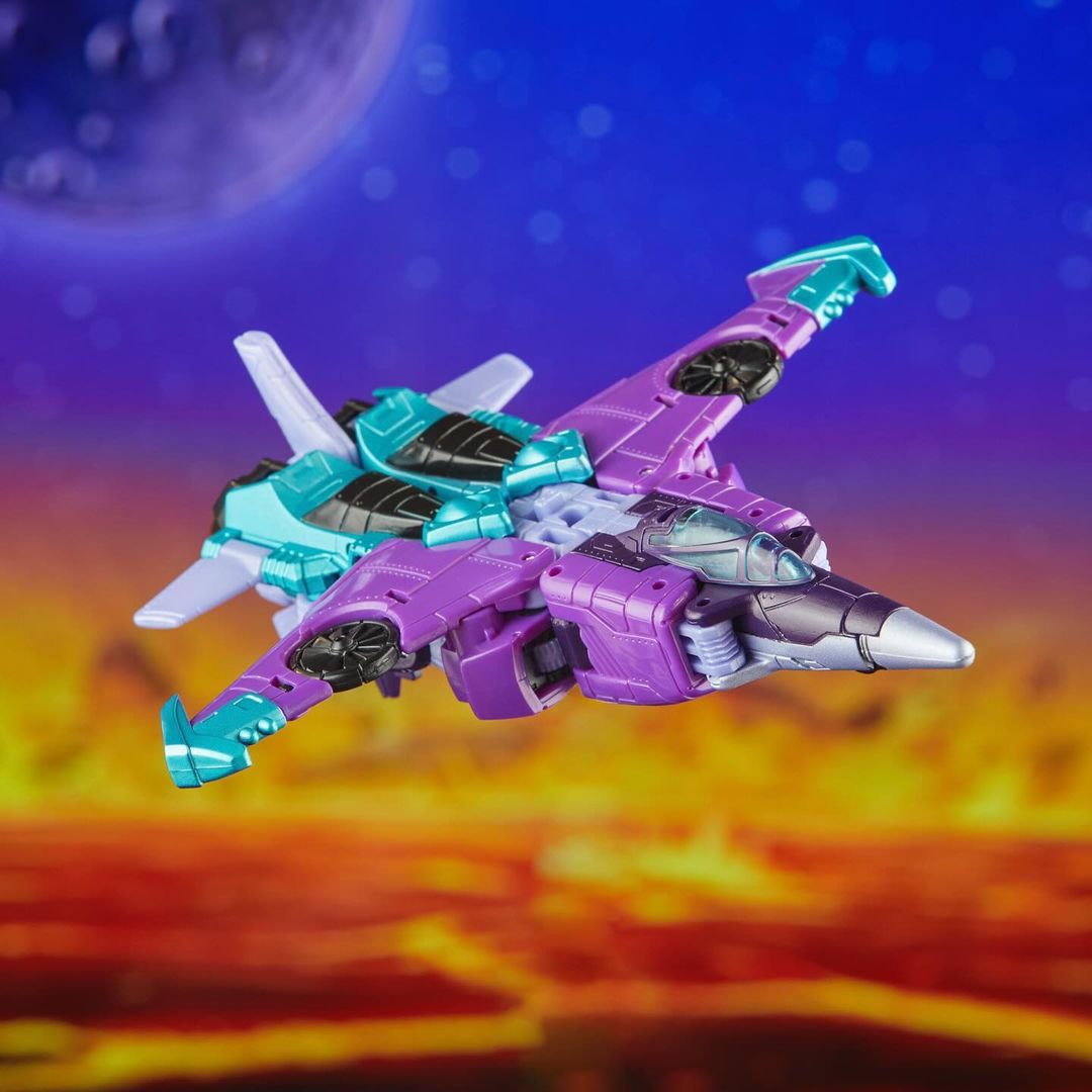Transformers Legacy Slipstream_08