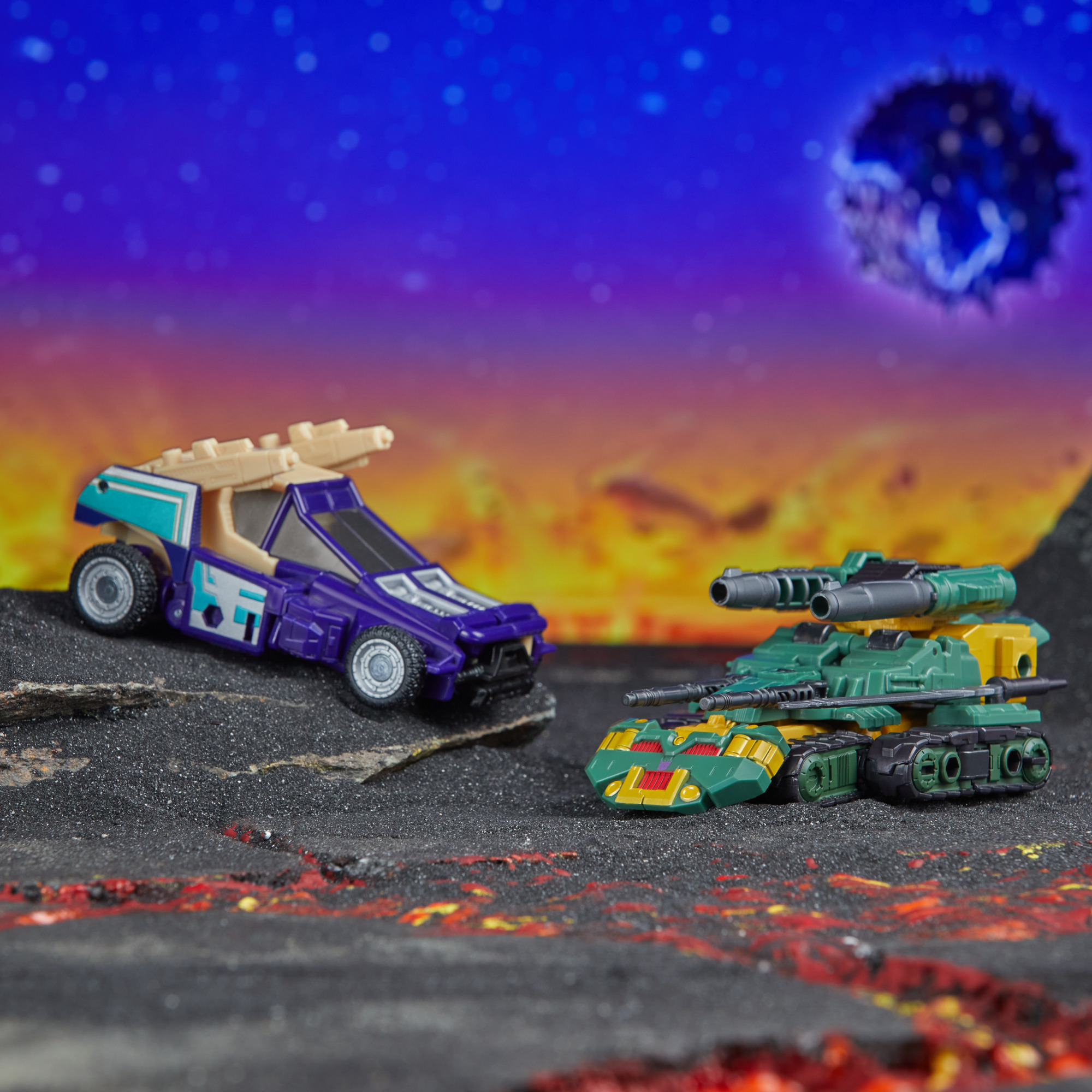 Mayhem Attack Squad Transformers SDCC 2024_02