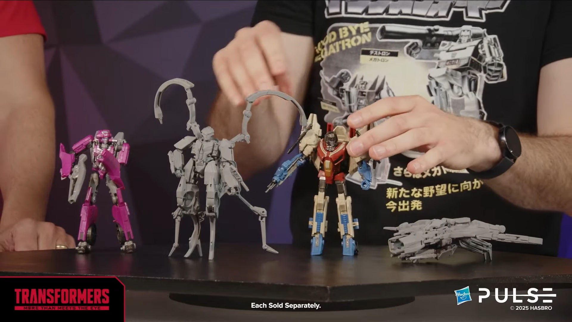 Hasbro Pulse Transformers Studio Series TFOne Airachnid 07