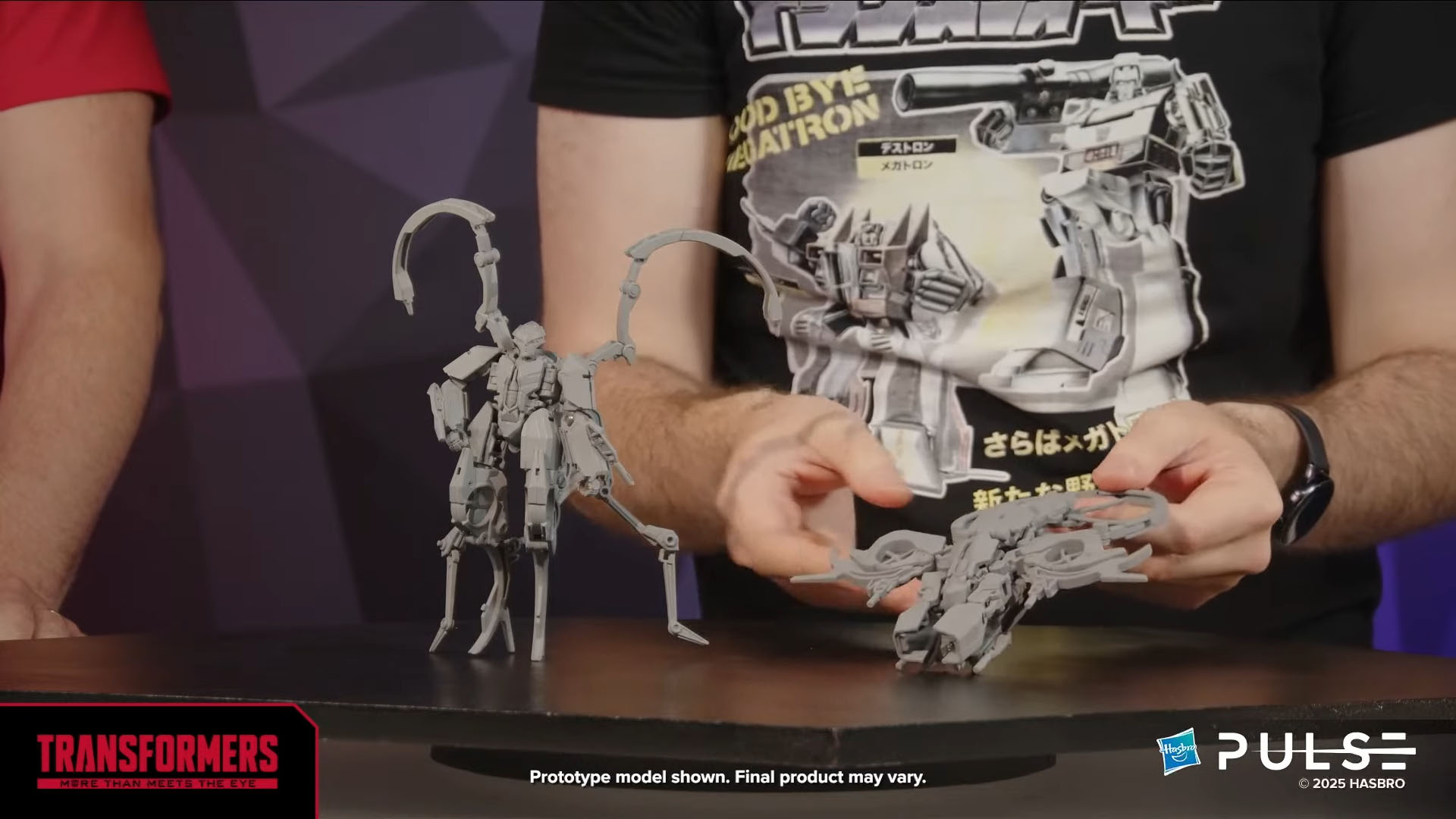Hasbro Pulse Transformers Studio Series TFOne Airachnid 08