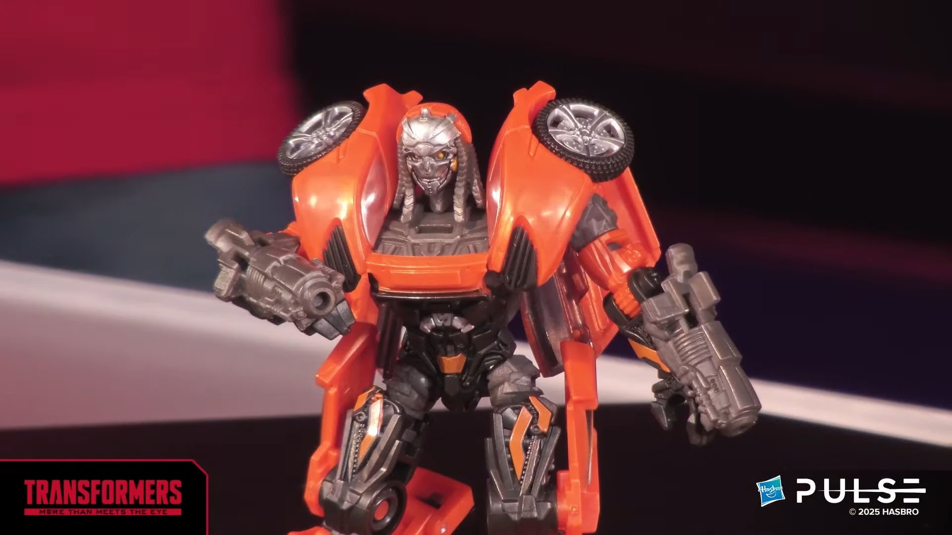 Hasbro Pulse Transformers Studio Series KSI Widowmaker 05